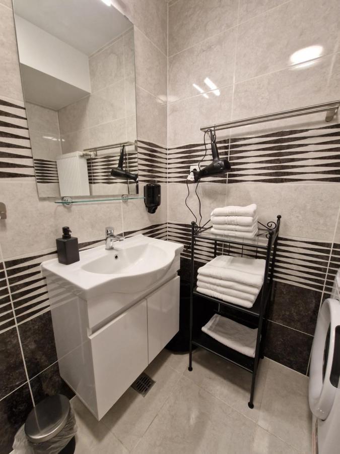 Golden Airport Residence Otopeni Zewnętrze zdjęcie